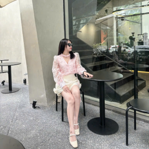 Chị Thúy
